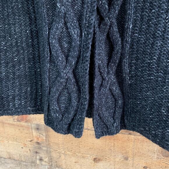 Michael Kors Cable Knit Short Sleeve Cardigan Sweater Navy Blue Size Large - Picture 2 of 9